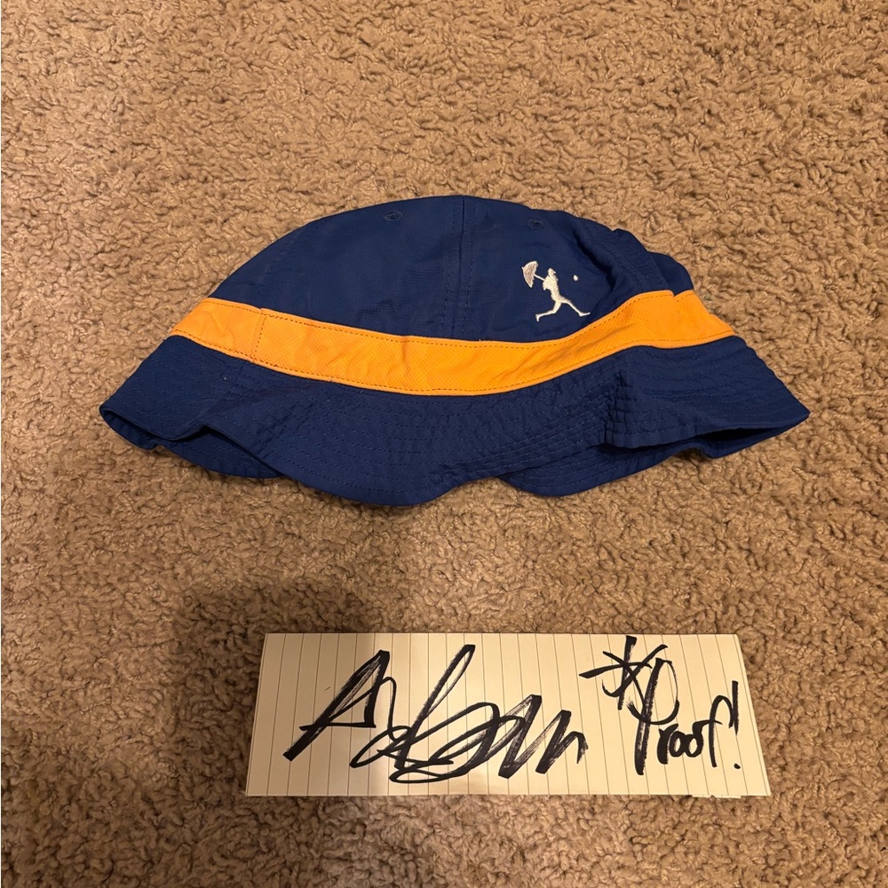 Helas Blue and Orange Bucket Hat